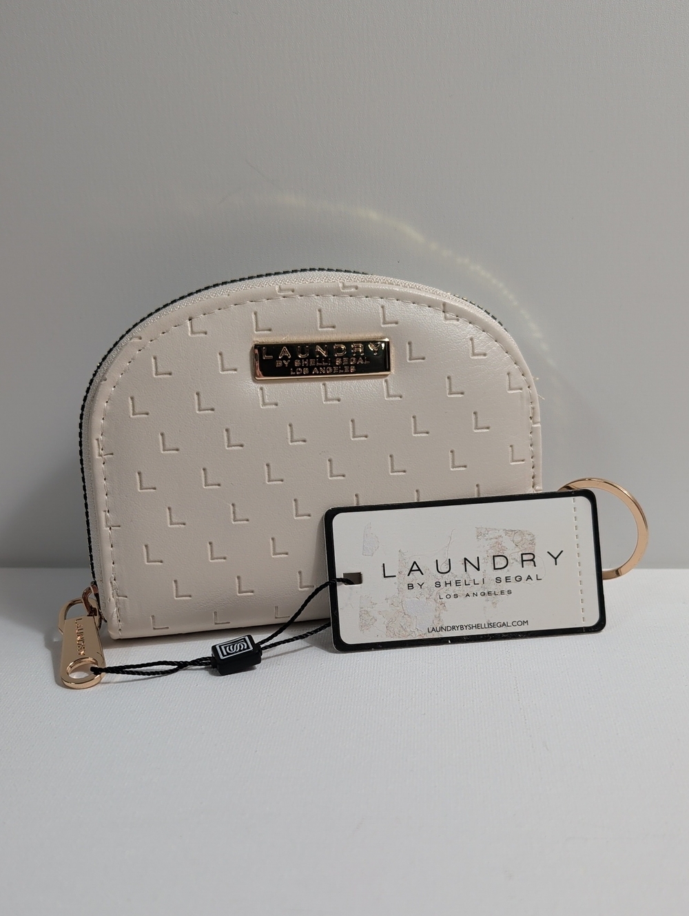 Laundry by Shelli Segal Cream Embossed Logo Coin Purse Keychain